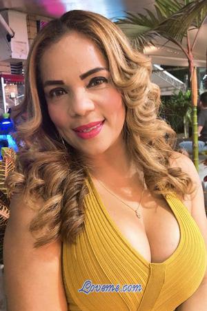 201872 - Ana Age: 48 - Colombia