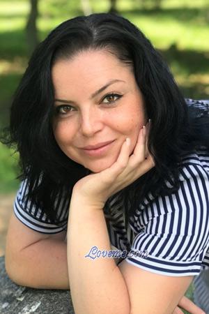 209036 - Elena Age: 36 - Ukraine