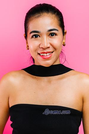 Ladies of Phetchaburi