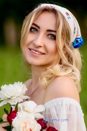228191 - Valentina Age: 43 - Ukraine