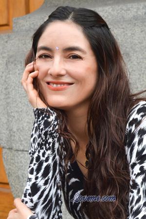 228373 - Geraldine Age: 40 - Peru