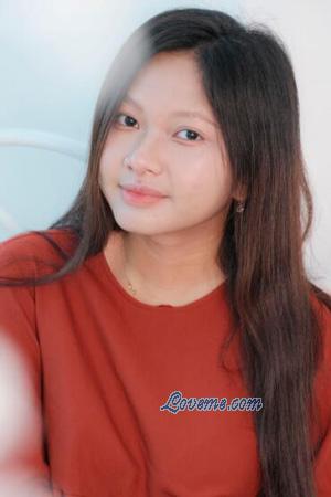 228407 - Thi Kim Hang Age: 18 - Vietnam